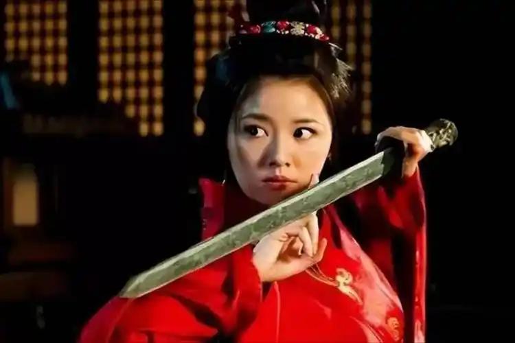 2007年，31岁的林心如亲自找上导演高希希，希望能演貂蝉。为了显出诚意，她还拎