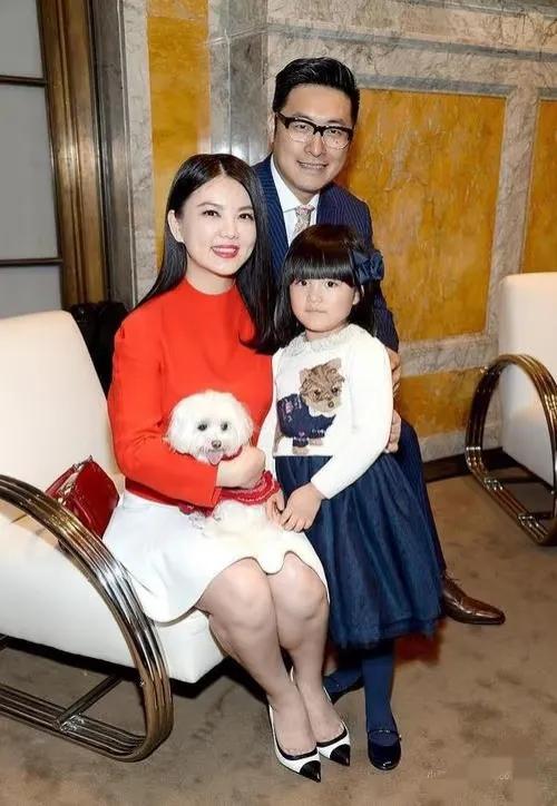《爸爸去哪儿》这个节目有毒，短短几年，离婚了5对明星夫妻。2021年，王岳伦