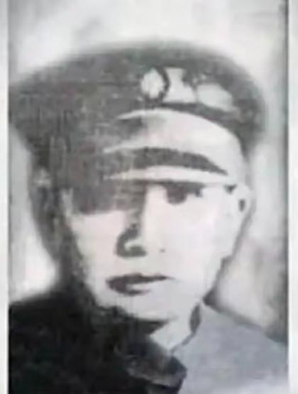 1942年，一个国民党高官莫名失踪，调查后才发现，他被人活埋了！此事惊动了蒋介石