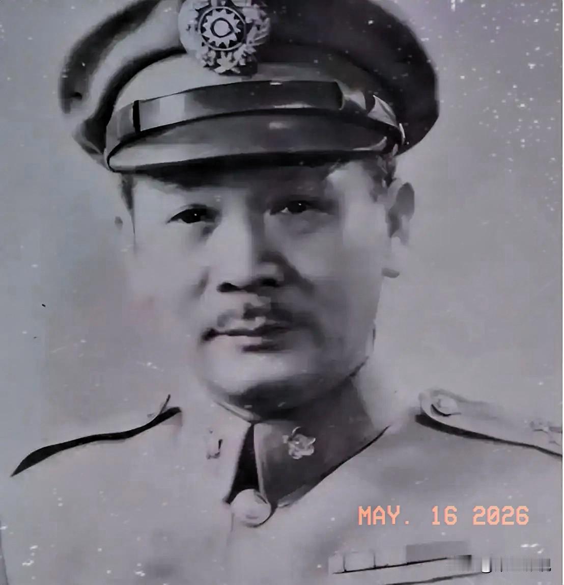 皖南事变后，全国12个战区司令都签了反共通电，就他一个人拒绝了，蒋介石气得拍桌子