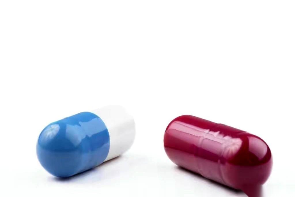 聊聊通心络胶囊这个药。有人说它干了三件大事，每一件都挺硬。第一件，给“喊饿”