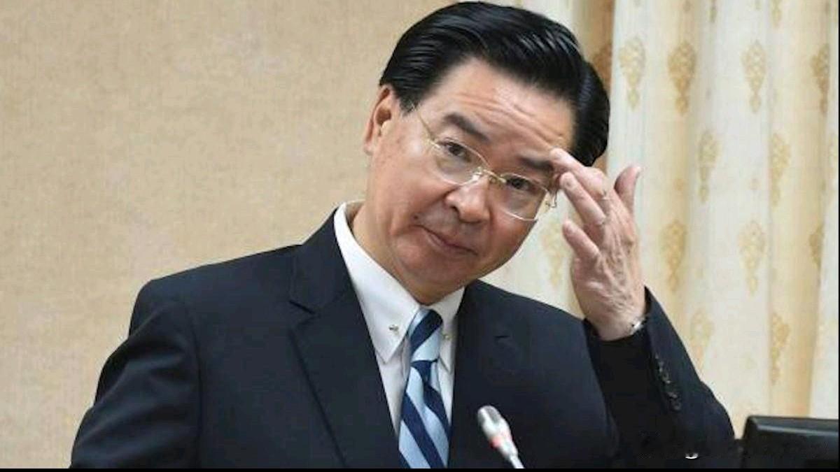 被我们纳入顽固“台独”分子名单的，所谓“国安会秘书长”吴钊燮出来对我们放话了，态