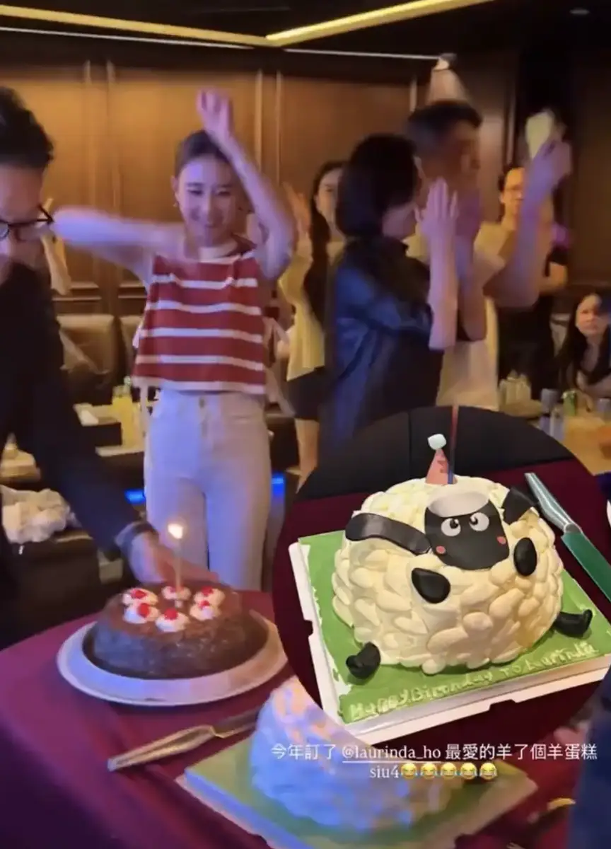 何超琼参加何超莲35岁生日趴，两姐妹又蹦又跳气氛超high