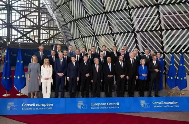 泽连斯基终于吞下了自己酿下的“恶果”。月19日布鲁塞尔峰会，他最怕的事成