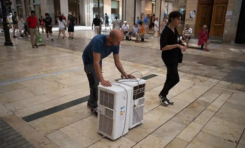 有一种灾难，不炸不震、不洪不涝，就是热。从2000年到2019年，它每年悄无