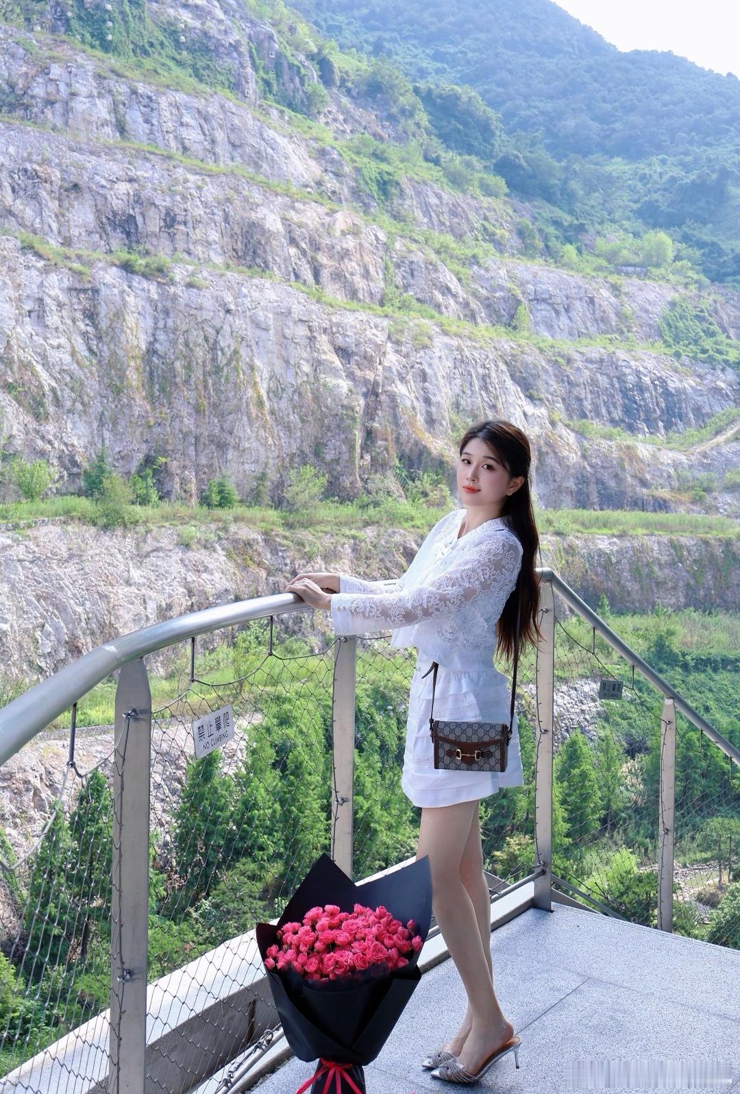 少女写真玫瑰配美女精彩人像​​​
