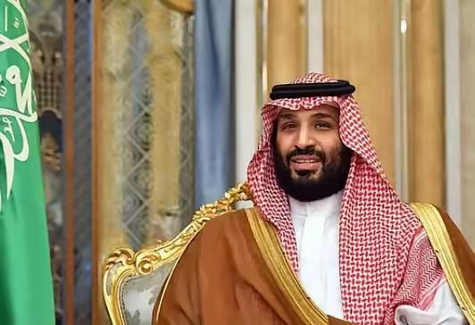 美:阿中你给我出来中:咋的啦这是美:我问你射程超过300公里的大烟花是