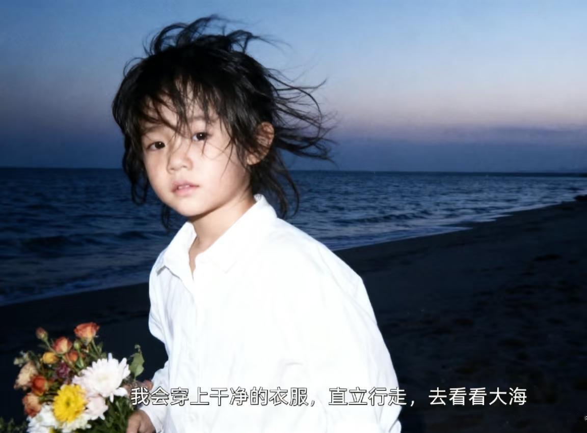 网友用ai做出小男孩正常状态下的样子，真得被帅到了！南北还是有温差的，到了北京