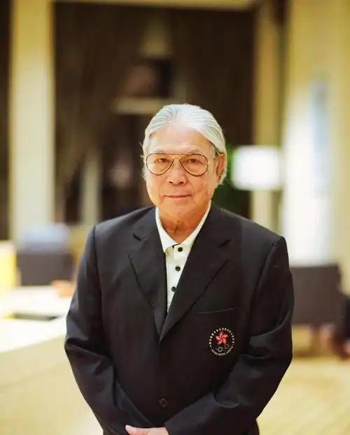估计就连霍震霆也没想到，都是他和朱玲玲生的3个儿子，选老婆眼光竟会差别这么大。