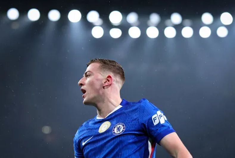 加布里-阿邦拉霍认为，利亚姆-德拉普转会切尔西“行不通”，并指出自利亚姆-罗西尼