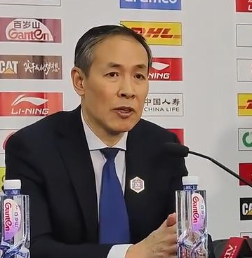 北京男篮主教练许利民：北京队现在的问题我们教练组有能力解决。北京男篮主教练许利民