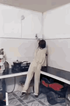 我惊呆了。这就是婚前和婚后的区别吗？