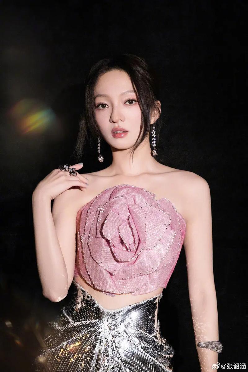 🔥2026开年顶流歌单（播放量破亿）-《奔腾》-周深：开年励志神曲，全