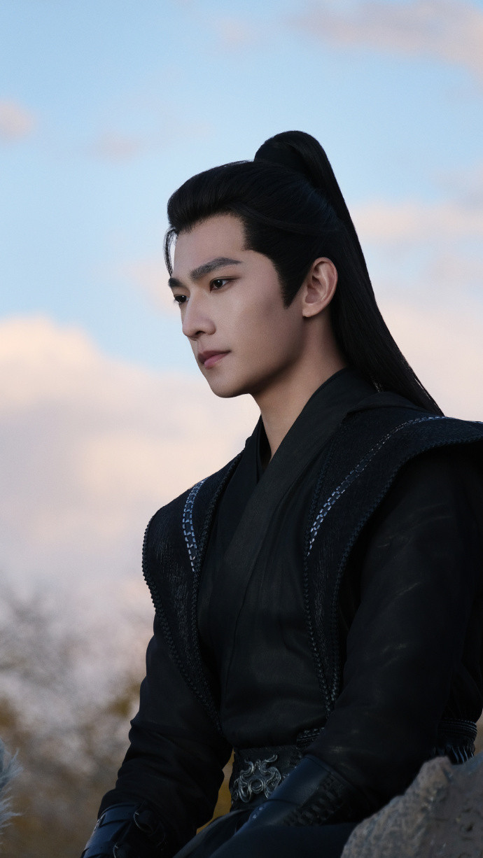 1、杨洋、章若楠、方逸伦主演的《雨霖铃》暂定5月16日央八黄金档、优酷开播。2、