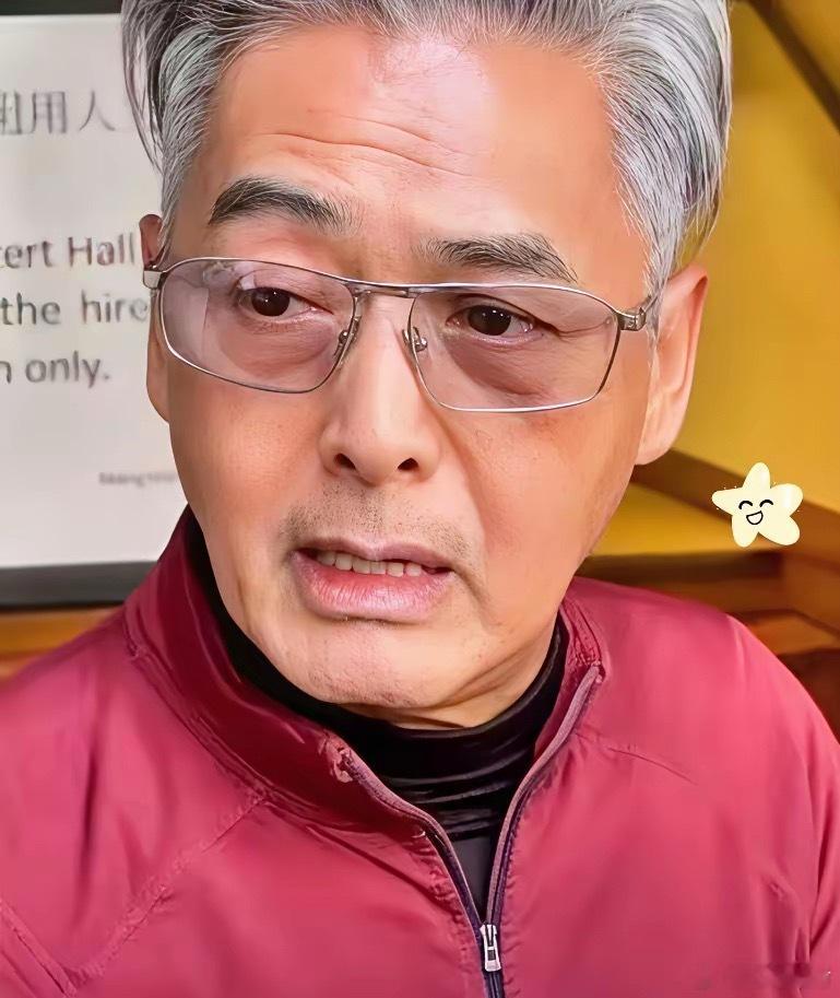 发哥都71了，居然开始甩卖豪宅。16年前花1.2亿在香港山顶买的豪宅，
