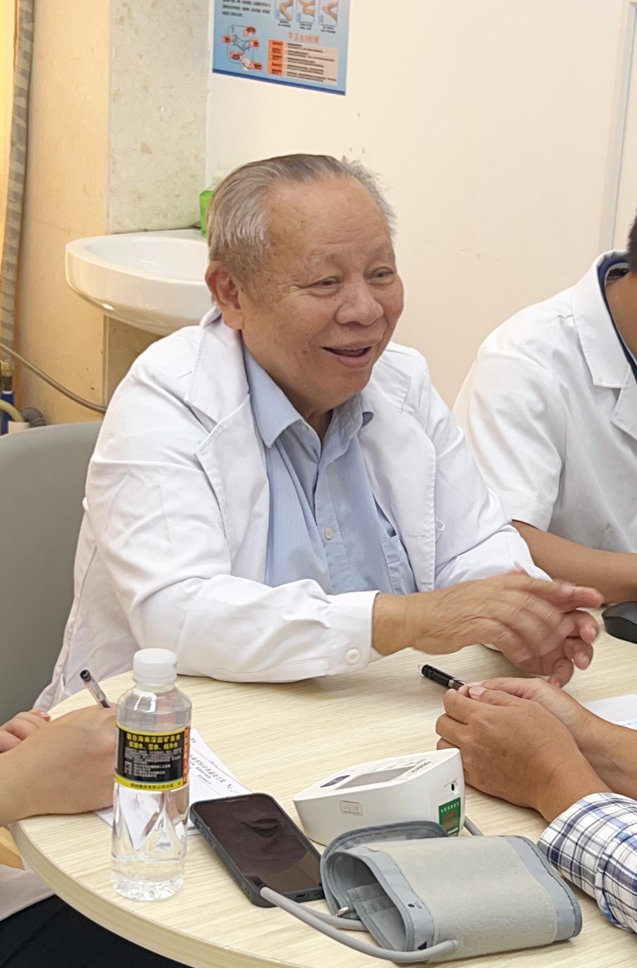 中年时间短，精力回升的“固阳方”白露过后，自然界的阳气由“散”转“收”。我