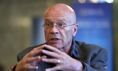 英国学者马丁·雅克，再次语出惊人！他说：“美国之所以一直针对中国，是因为中国‘不