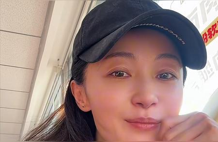 43岁姚笛火锅局哭穷，是落魄还是博同情？家人们！娱乐圈又出新瓜啦！43岁的姚笛