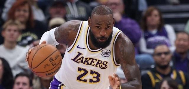 湖人拼进攻、真正强的其实是进攻火力！的替补得不了分、而这是湖人一直无法前进并且