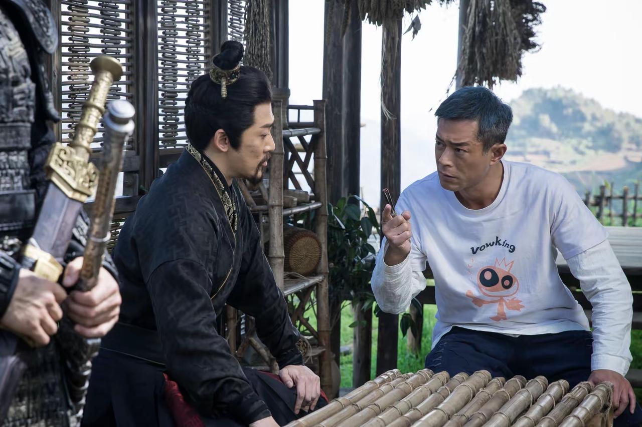 我如果是秦王，跟着项少龙回到香港，只干一件事：去书店买一本秦朝历史书，带回去好好