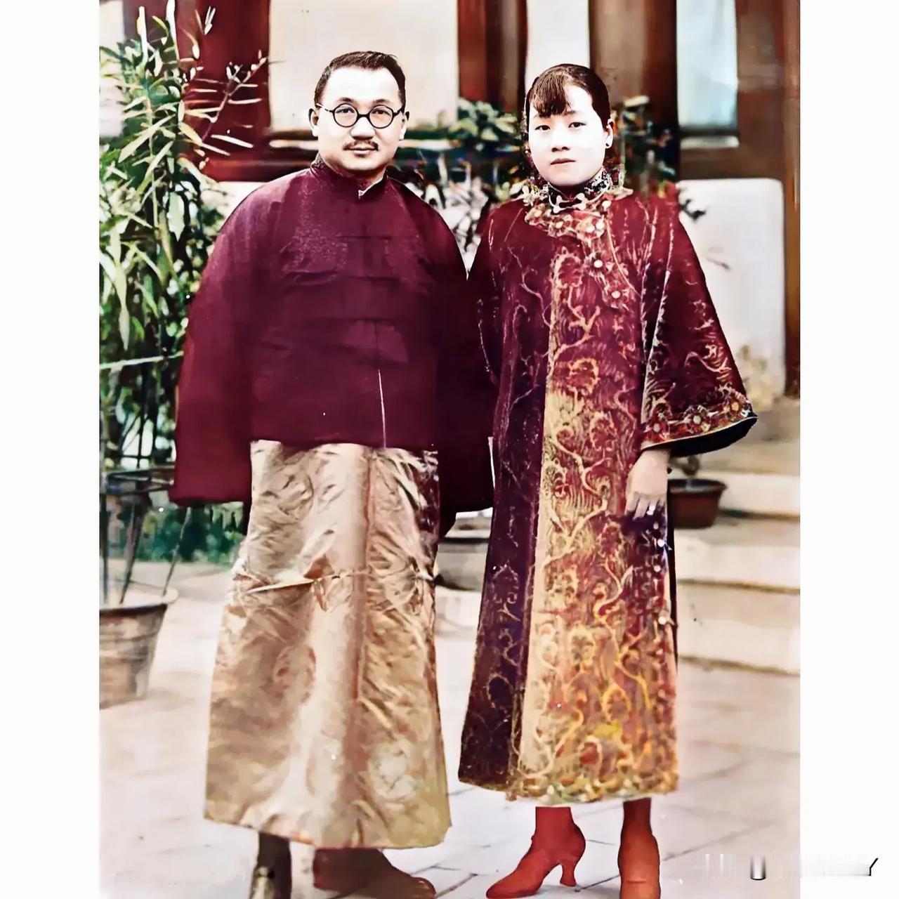 新婚燕尔的孔祥熙和宋霭龄，这张照片摄于1914年的日本横滨。