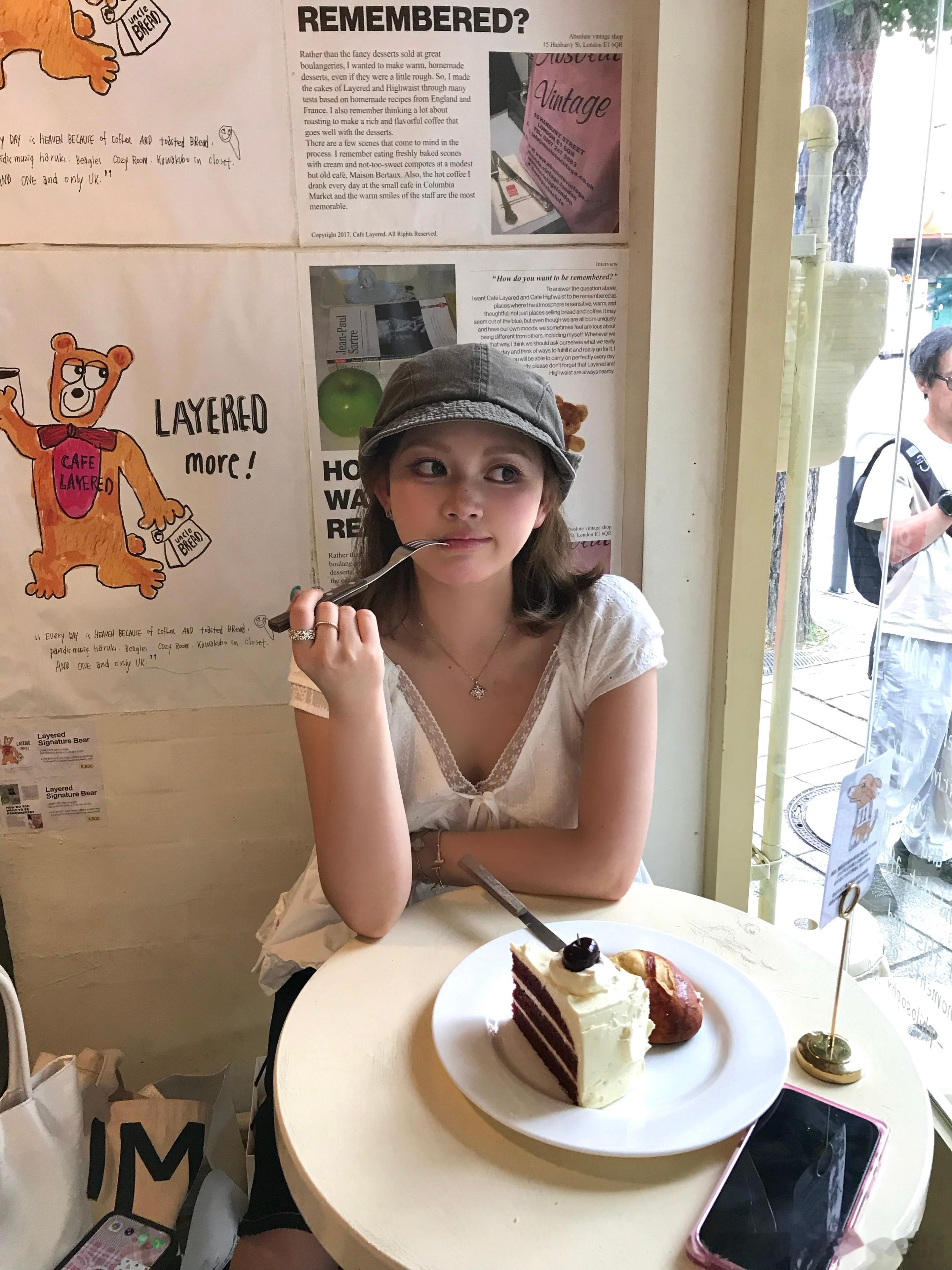 晚上好闺蜜有什么倒忙我可以帮的
