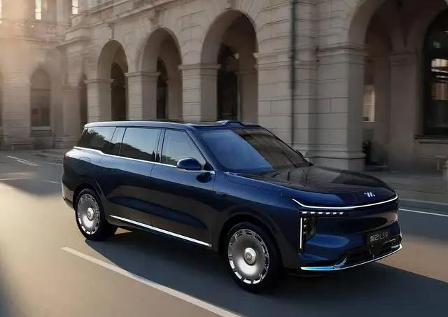 上汽这不也是好起来了！！虽然旗下品牌多，但是作为国产智能化的智己汽车也越做越