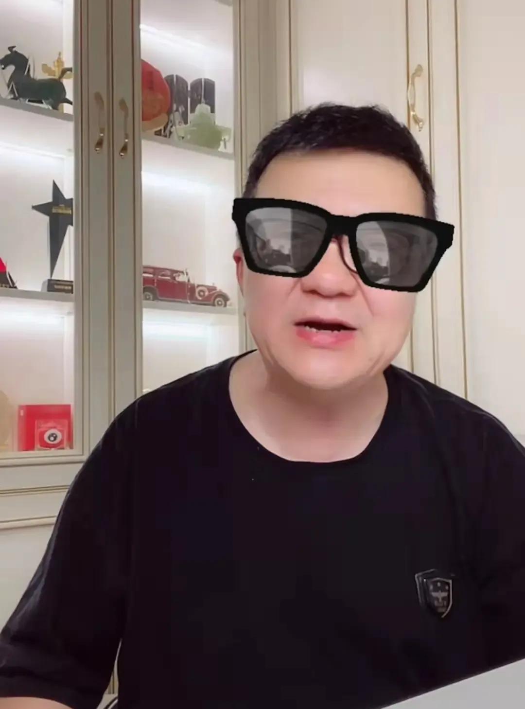 董路太小看江苏人了。他居然让网友给苏超带话，谁能赢南通支云就奖励十万块钱。吓死我