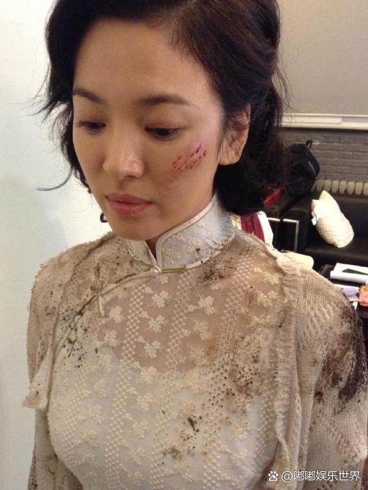 宋慧乔真的是纯天然美女啊这么近距离一点瑕疵都没有人也温柔