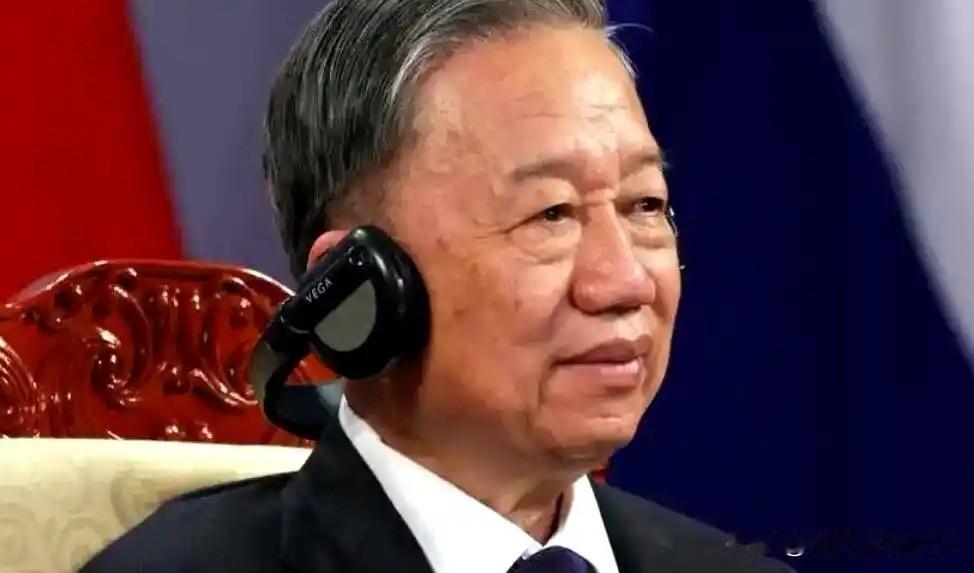 8个月连升3个直辖市，越南在赌什么？8个月，连升3个直辖市。8月24日，