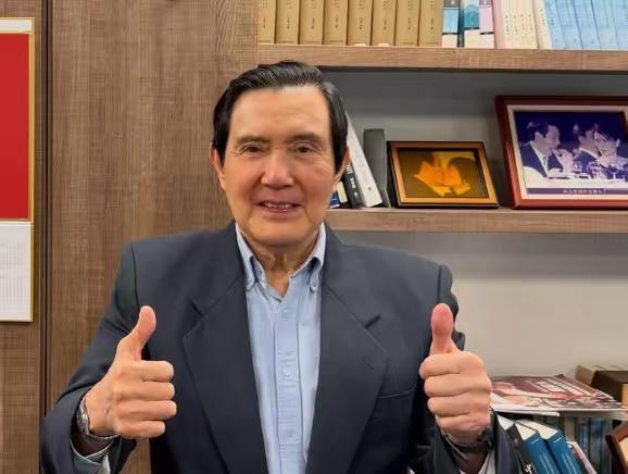 马英九大义灭亲，撇清和姐姐马以南关系。马英九称，他跟大姐马以南住得很远，他住文山