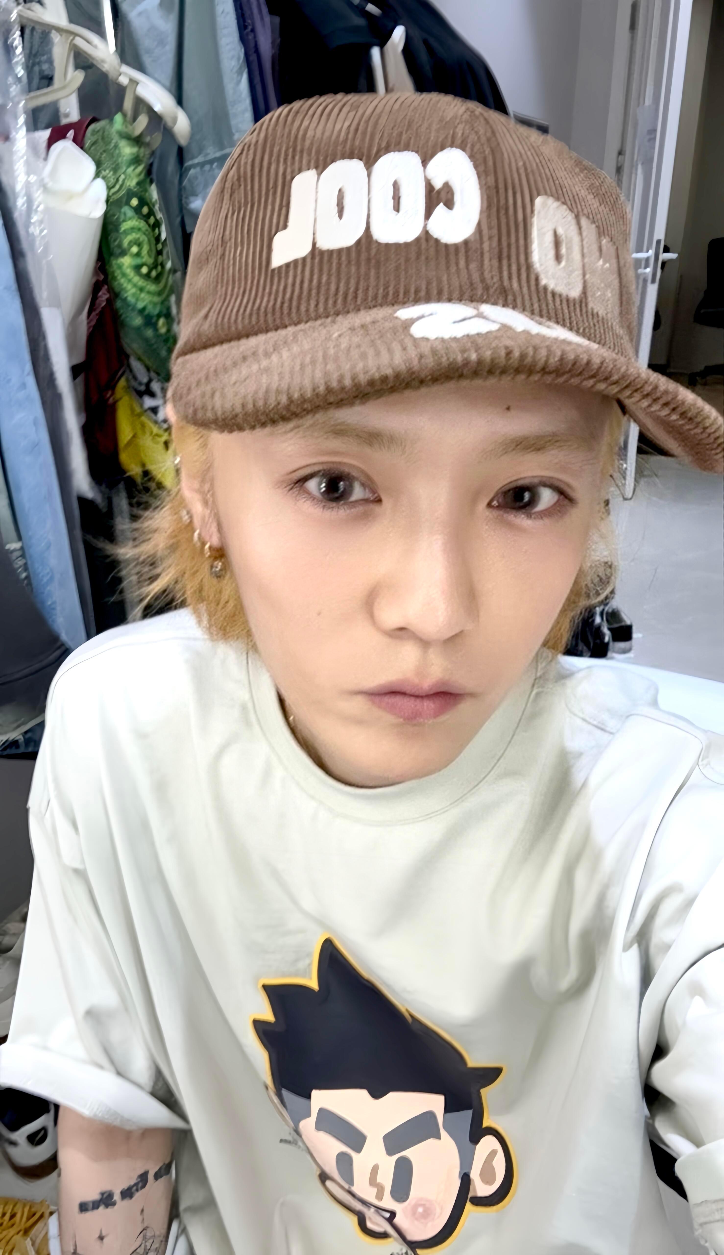 鹿晗漂了眉毛之后更老的感觉了​​​