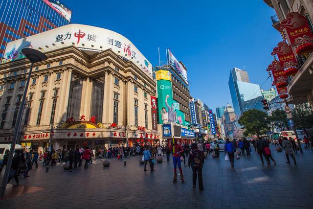 中国gdp经济增长图_2060年中国gdp(3)