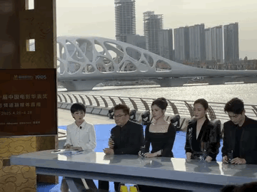 张婧仪美的跟其他人不是一个层面​​​