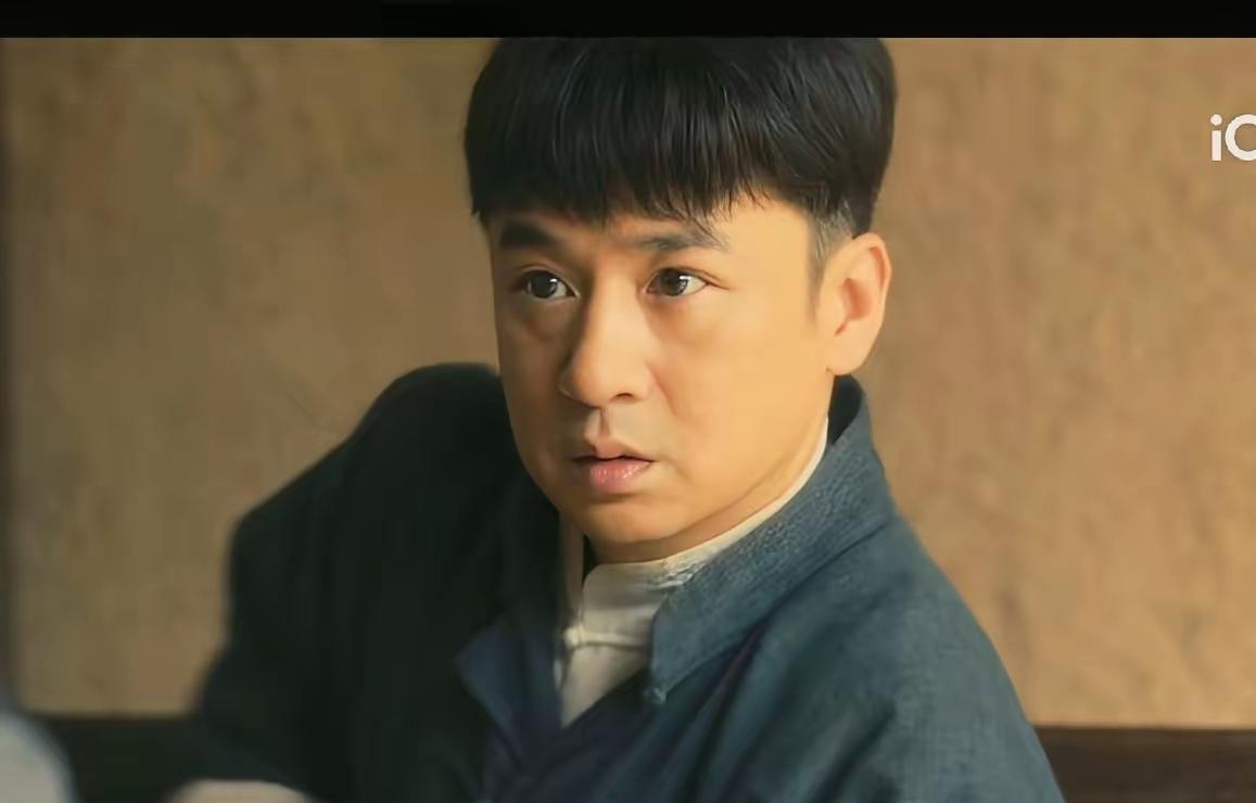 《八千里路云和月》孟万福是真的把丁玉娇当成自己的老婆了。昨晚剧情，孟万福听丁玉