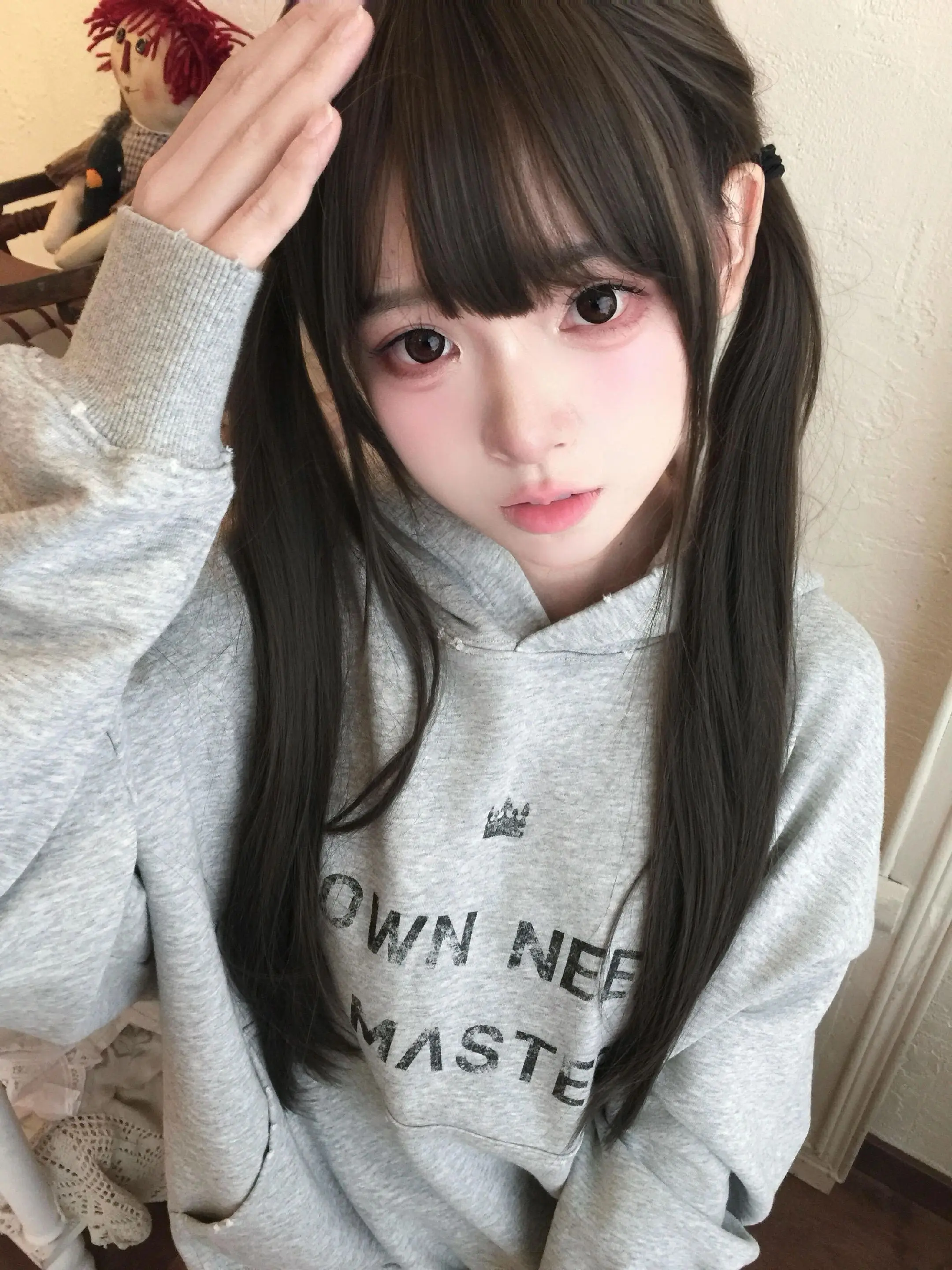 双马尾还是很萌。