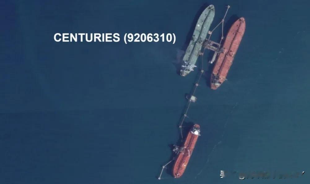 欺软怕硬！美舰不敢拦截，一艘俄油轮成功进入委内瑞拉，美不怕中方却怕俄罗斯？