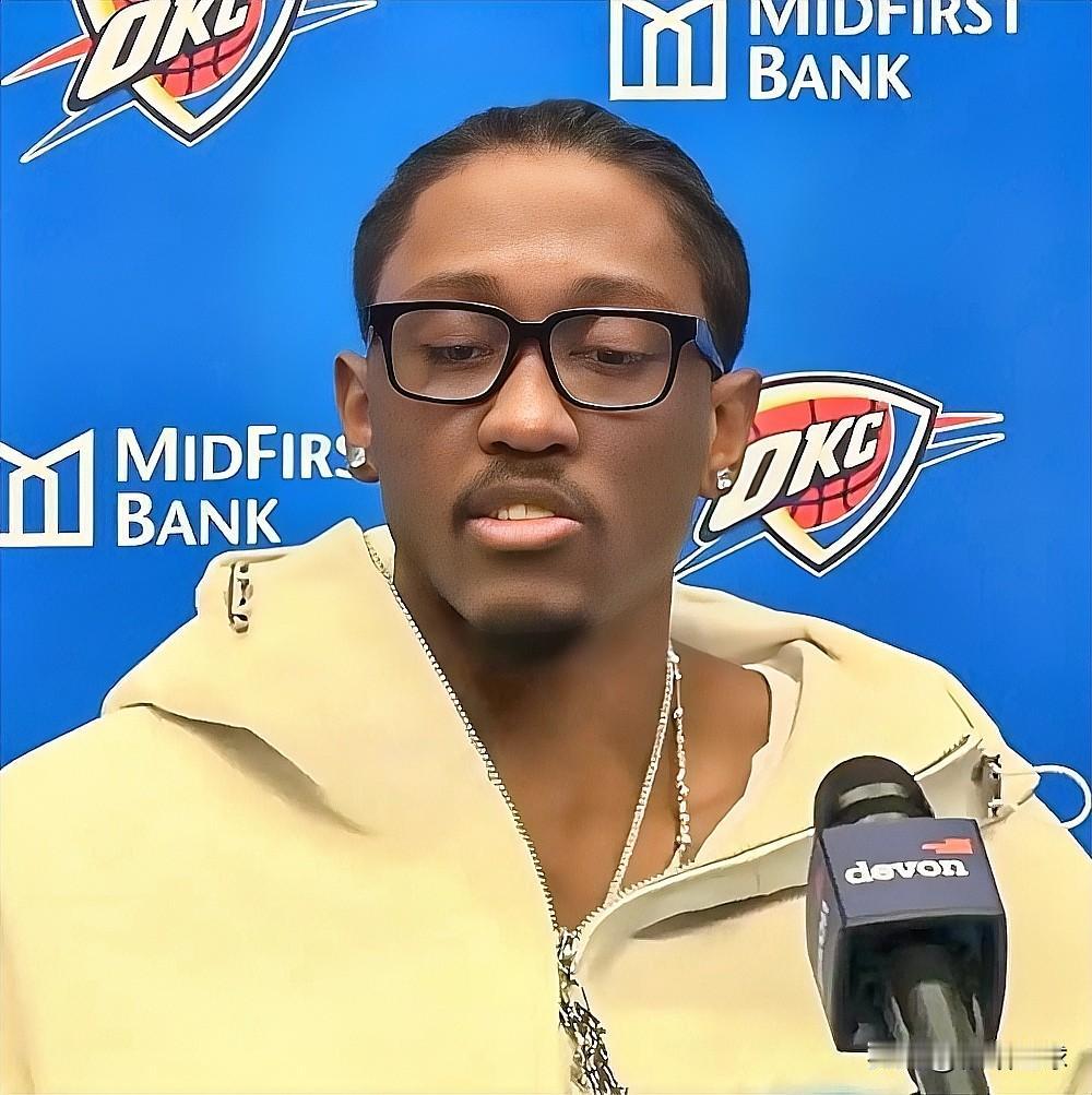 雷霆二当家杰威真是大言不惭啊！昨日，雷霆不敌马刺赛后，杰威接受了记者采访，在