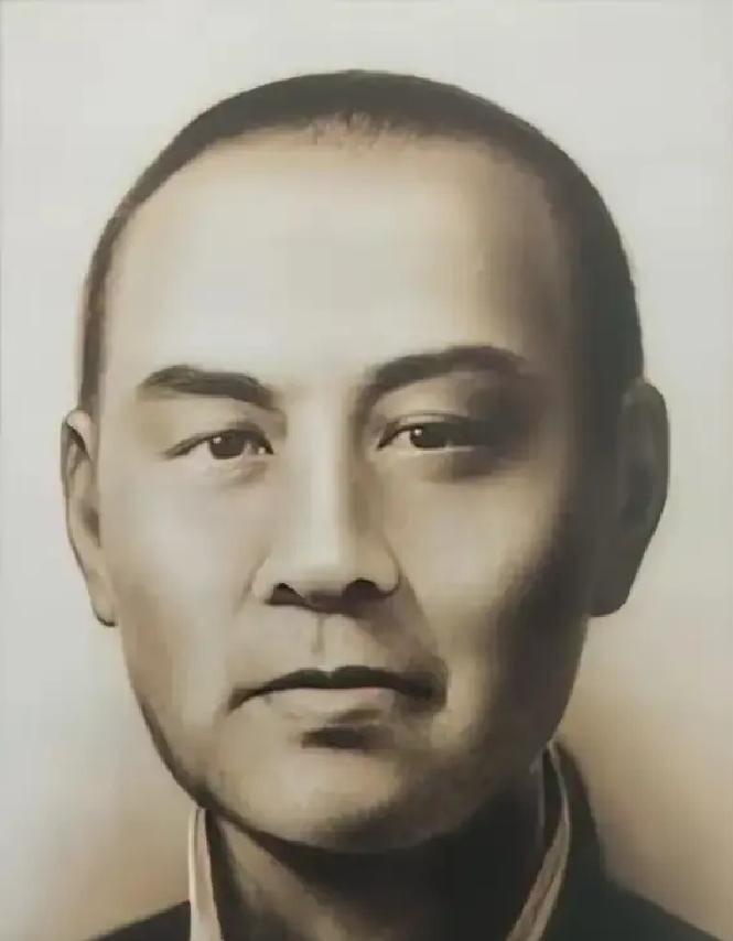 1938年7月，国军少将张岚峰率部投日，不久后他的弟弟张俊峰和日军发生纠纷，被日