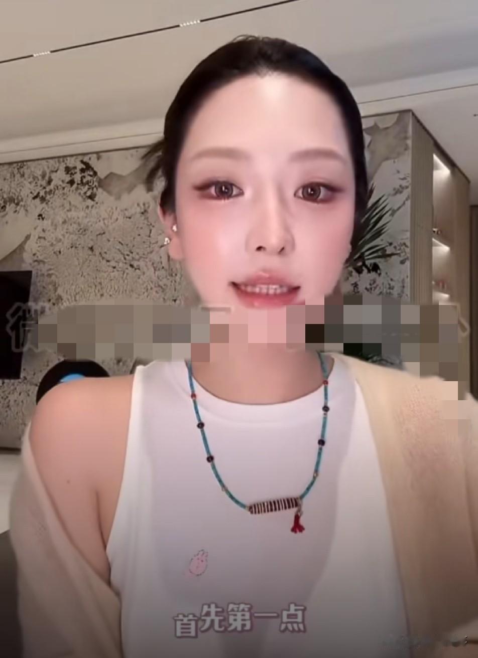 离婚5年，杜凤坚持不与方丈复婚不要抚养费！曾有自S倾向，承认依靠方丈托举踏入互联