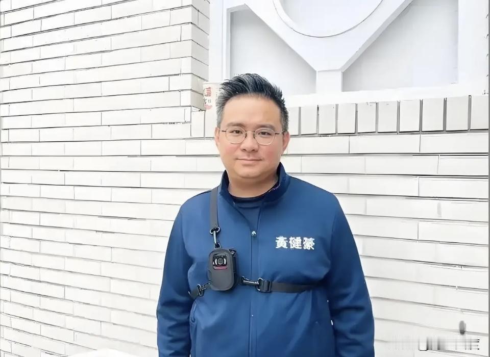 黄健豪这嘴太碎了！骂郑丽文“没战功”，咋不看看她当年在台中绿营铁票仓的拼劲？