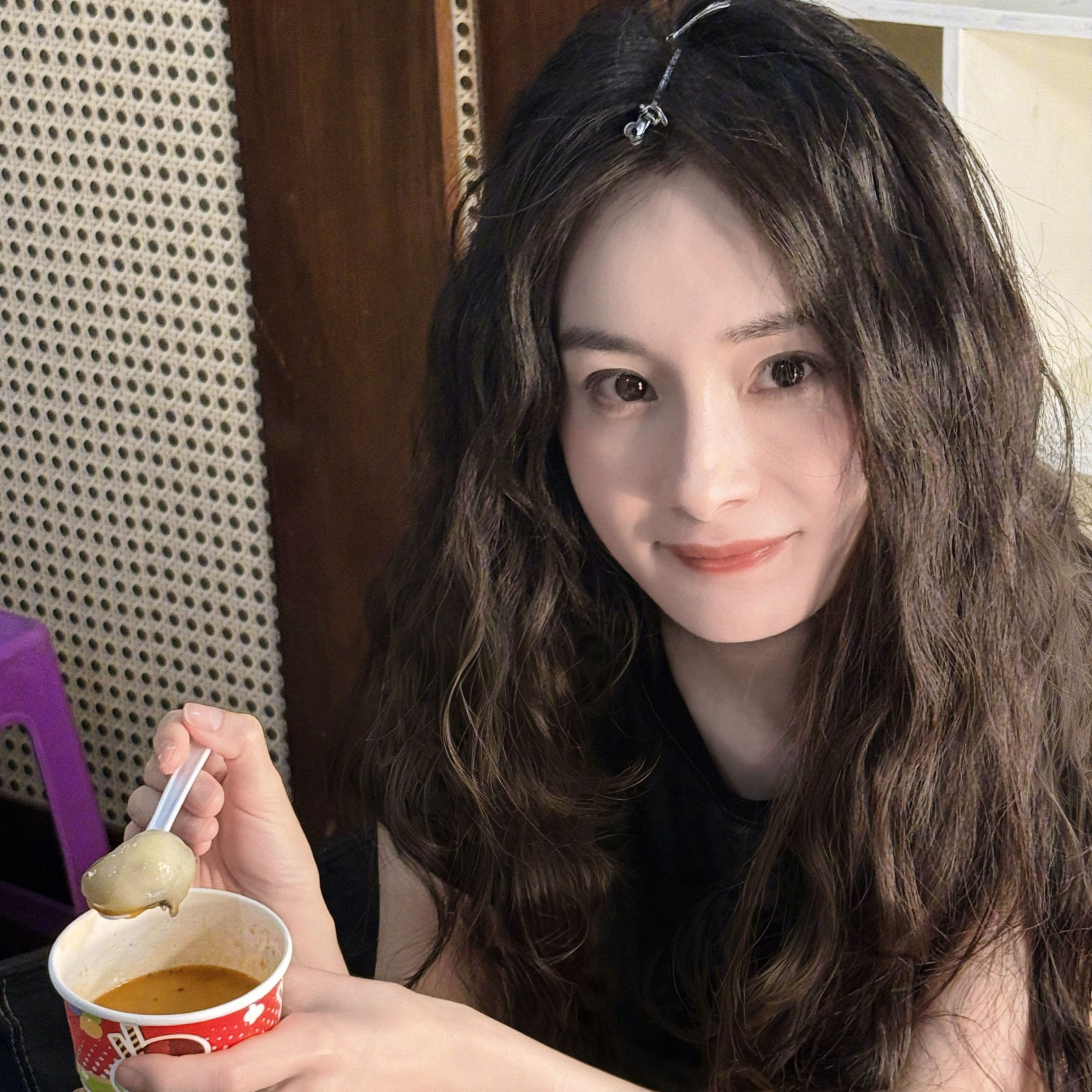 杨幂汤圆头像上一次是苹果，这次叫汤圆啦杨幂出圈头像一个接一个！我存过的杨幂头像9