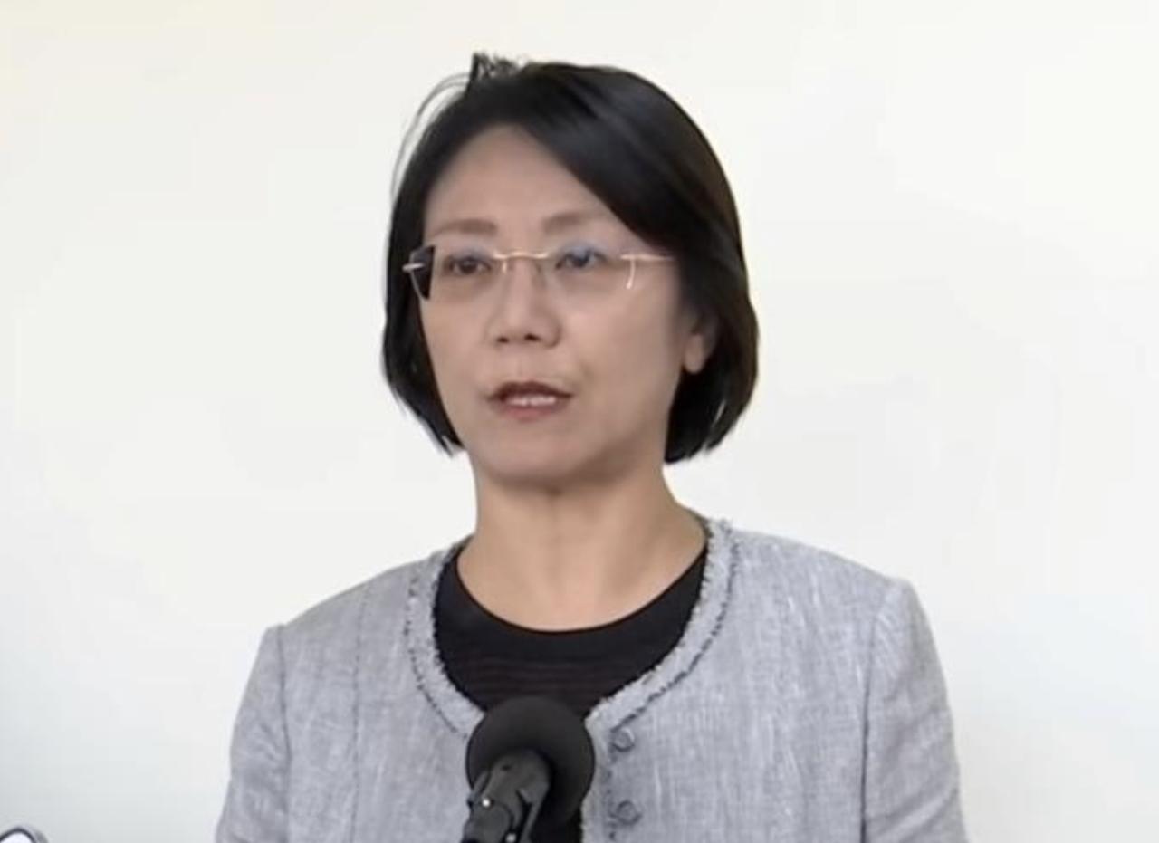 "票投蒋万安就是票投翁晓玲"？蒋万安一句话否认！绿媒狂炒负评87%，谁信？国