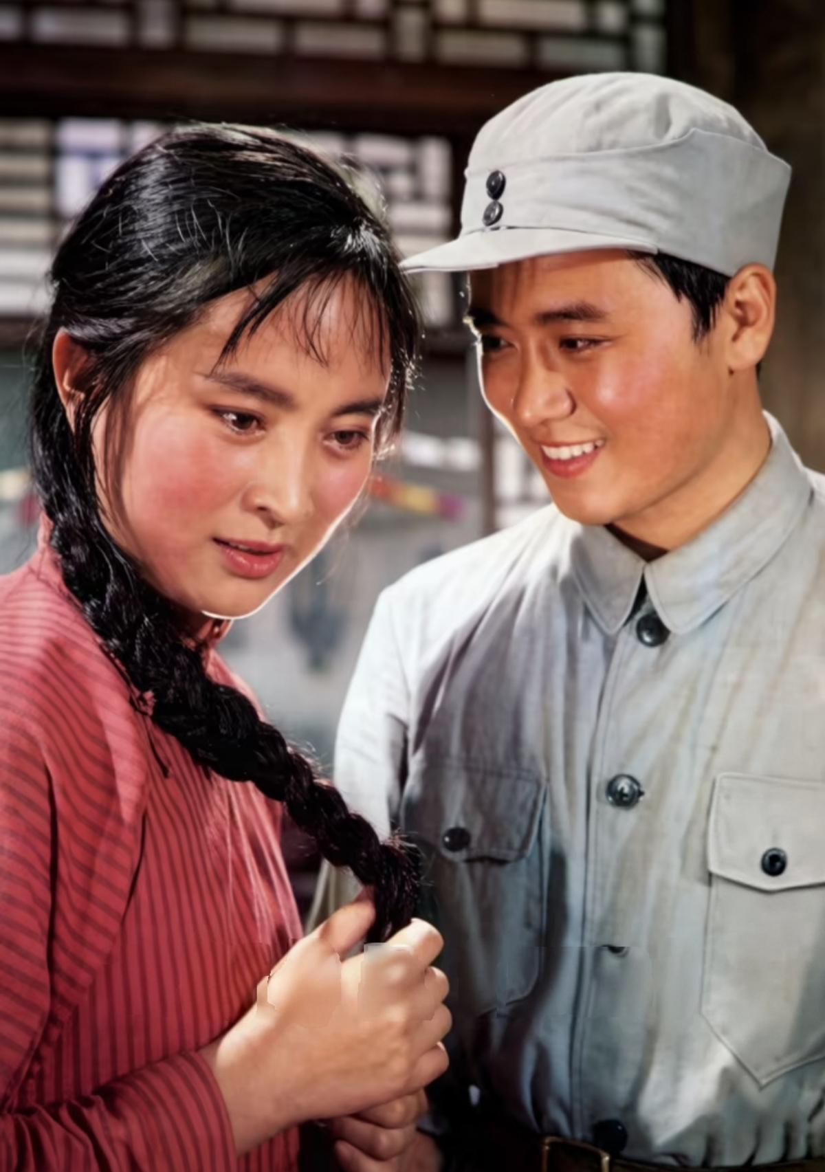 八十年代的“北影三花”，刘晓庆、李秀明名气最大，张金玲颜值最高，刘晓庆初见张金玲