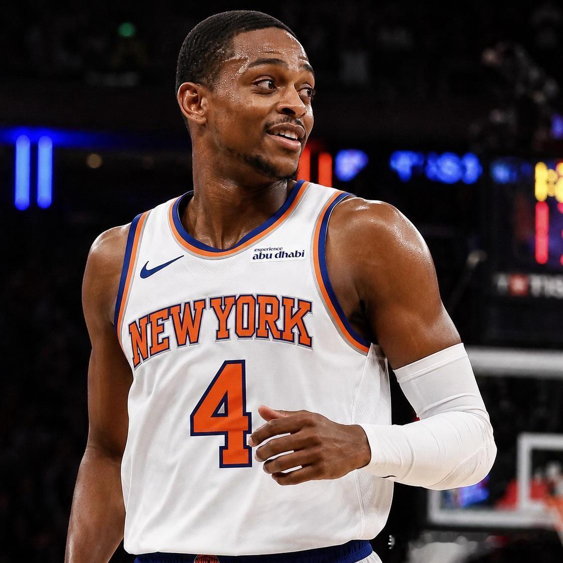 马刺死守福克斯！是真心信任，还是无奈之举？据ESPN名记Windhor