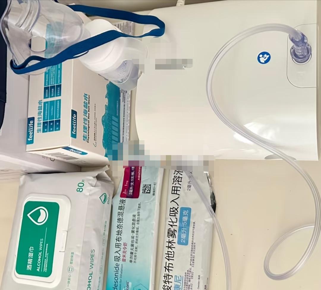 今天我一同事简直“废”了！她鼻涕不止、咳嗽剧烈，整个人擤到头晕。我问她怎么回事，