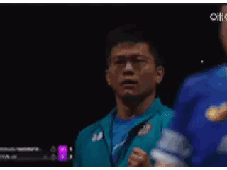 张本智和“哭笑不得”！林昀儒教练竟然叫的比自己还响：半决赛张本智和对林昀儒，