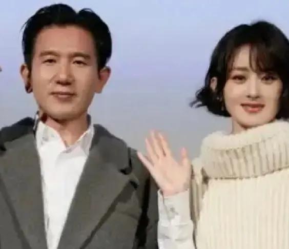赵丽颖被曝大瓜！5月14日，有狗仔爆料赵丽颖和42岁的导演赵德胤谈恋爱了，赵德
