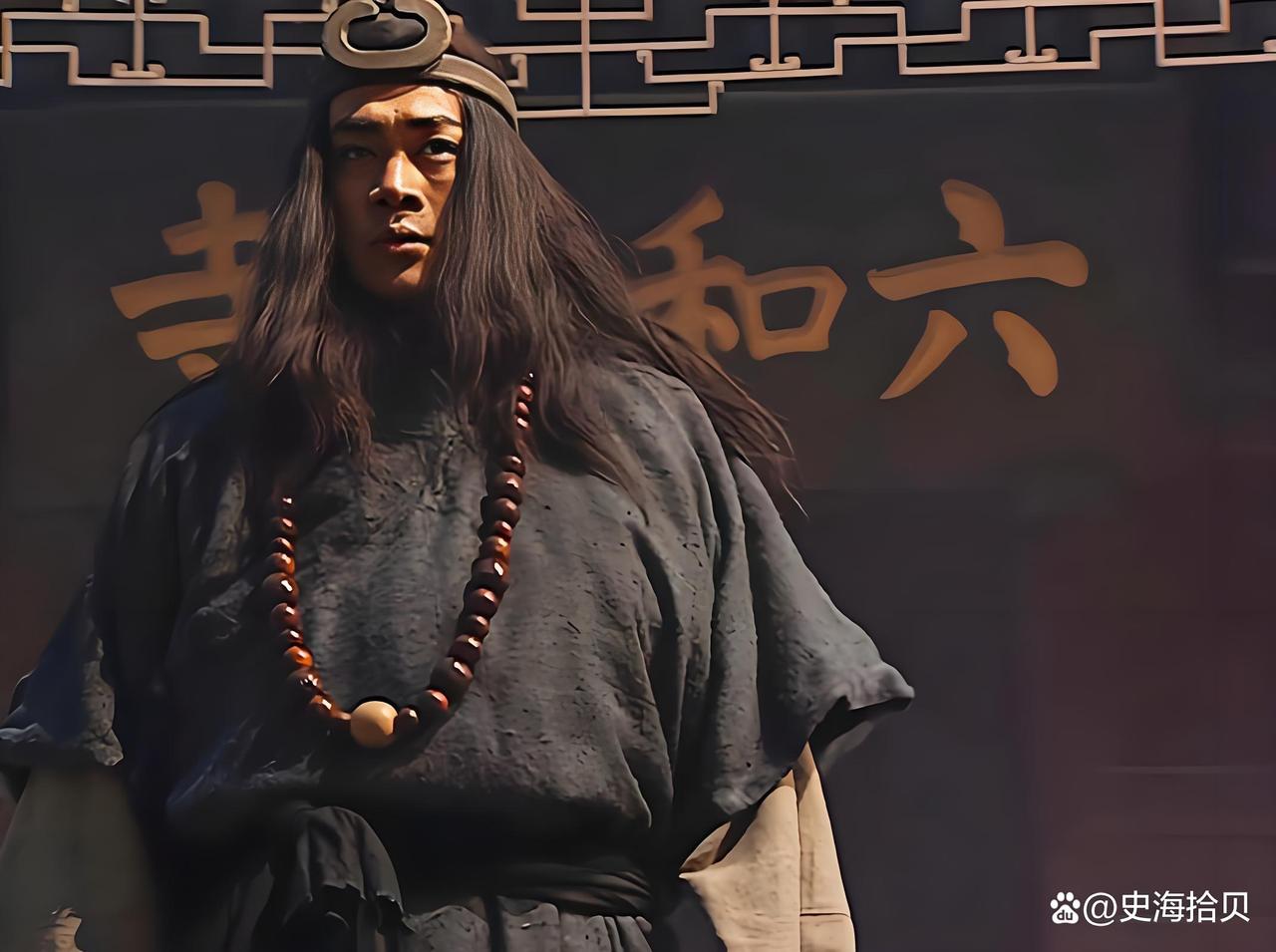 水浒108将，为啥只有武松鲁智深反对招安？其他人的算盘打得贼精菊花之会上，宋