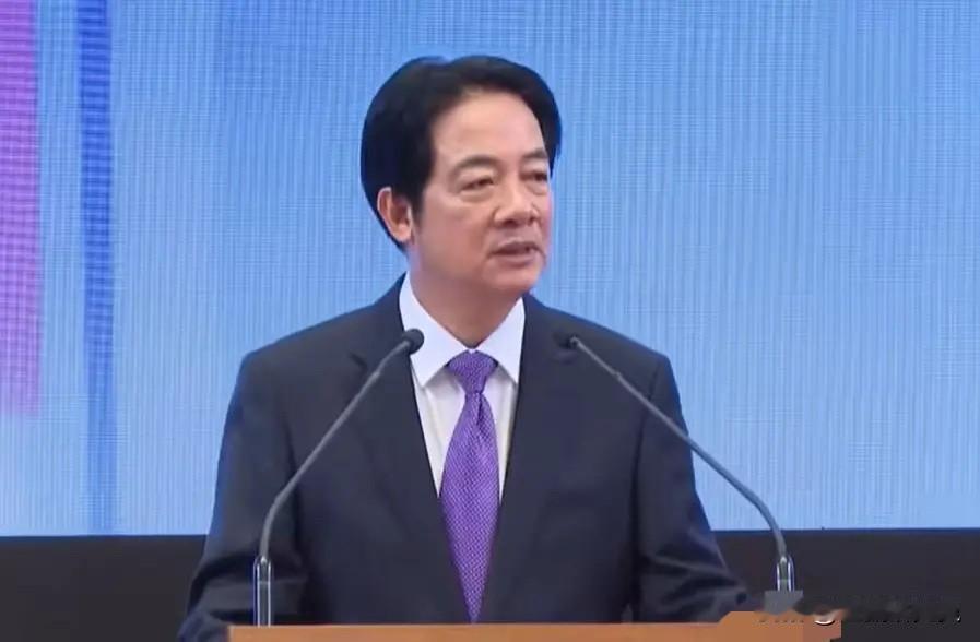 国民党主席郑丽文日前表示，台安全的同时要站稳“两只脚”，包括“防卫力量”与稳定的